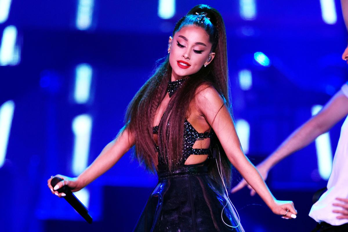 8 ca khúc không phải ai cũng biết của Ariana Grande: Nghe thử và bạn sẽ ước được biết 'tiểu diva' sớm hơn Ảnh 1