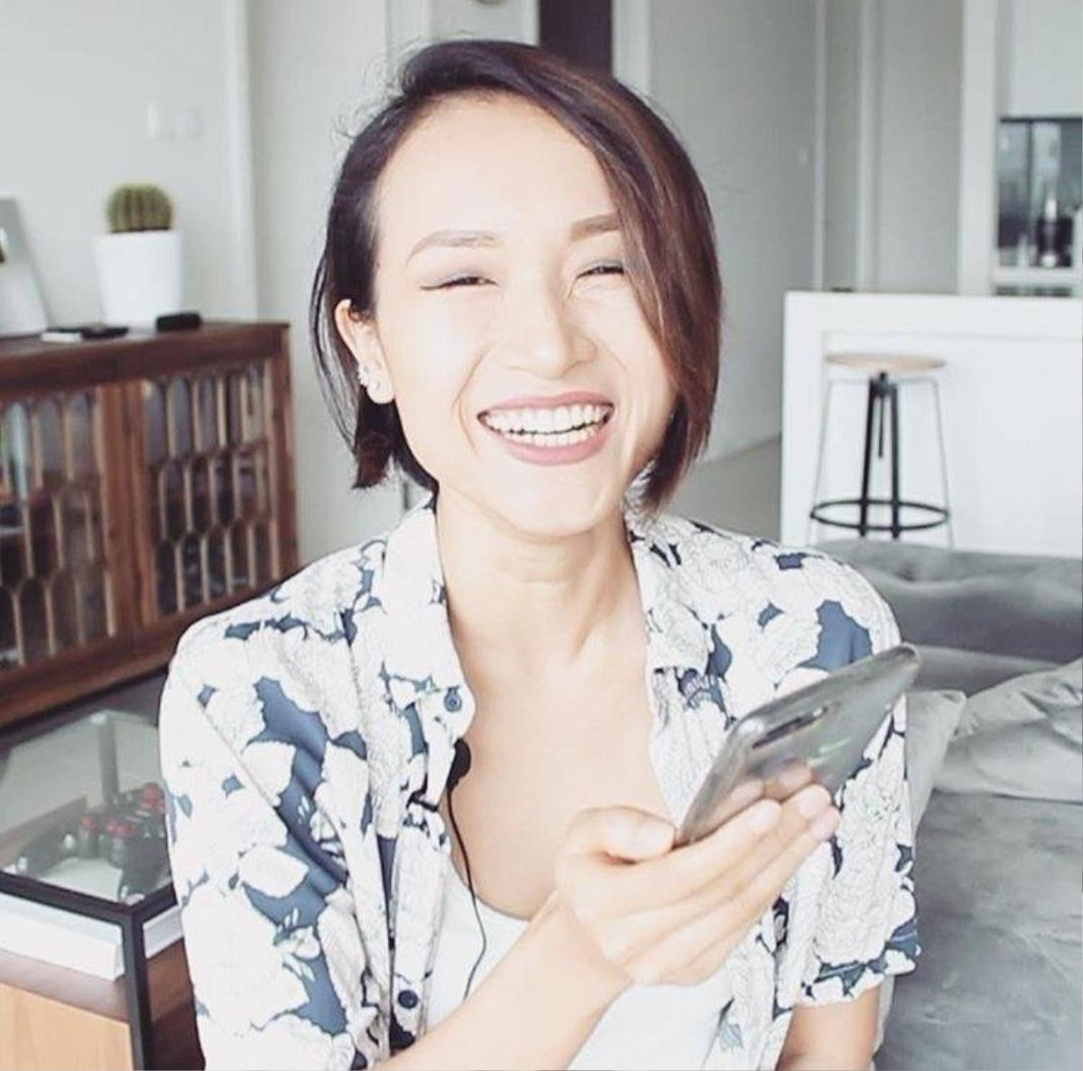 Cuộc sống của các nữ vlogger đình đám MXH: Người hạnh phúc bên chồng sắp cưới, người vướng phải scandal tình ái làm ‘con giáp thứ 13’ Ảnh 7