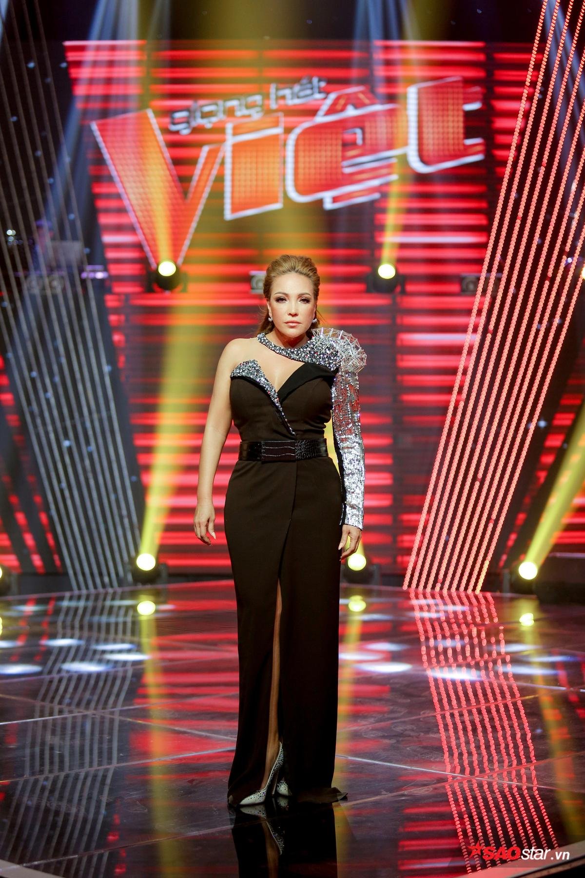 The Voice 2019: Tuấn Ngọc - Thanh Hà 'ngược chiều' nhau trên đường đua 'cầm trịch' ghế nóng Ảnh 4