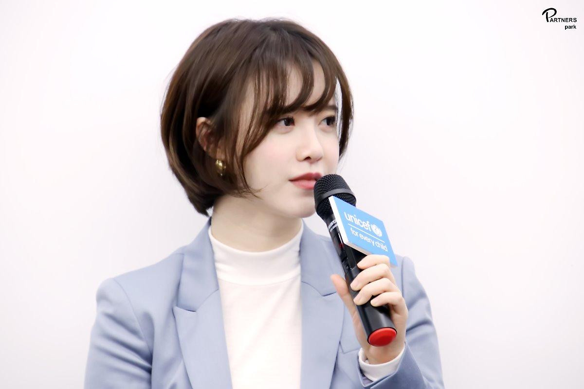 'Nàng cỏ' Goo Hye Sun trẻ đẹp bấp chấp tựa gái 18, tỏa sáng trong hành trình tình nguyện ở Châu Phi Ảnh 28