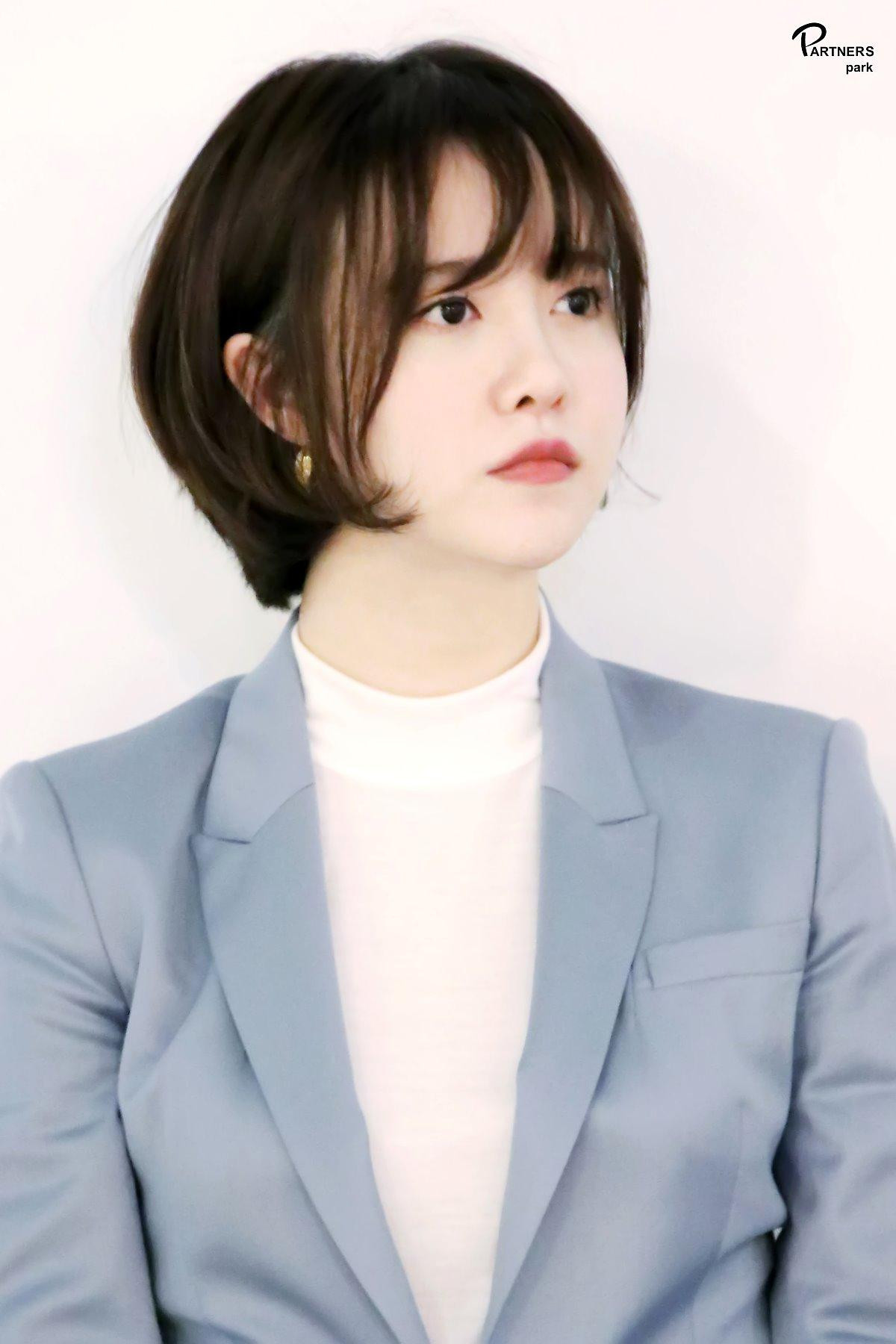 'Nàng cỏ' Goo Hye Sun trẻ đẹp bấp chấp tựa gái 18, tỏa sáng trong hành trình tình nguyện ở Châu Phi Ảnh 30