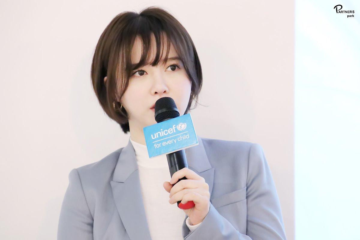 'Nàng cỏ' Goo Hye Sun trẻ đẹp bấp chấp tựa gái 18, tỏa sáng trong hành trình tình nguyện ở Châu Phi Ảnh 31