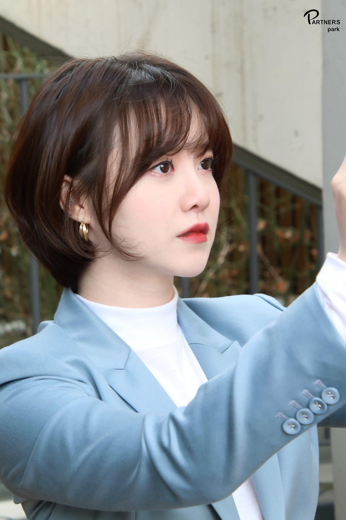 'Nàng cỏ' Goo Hye Sun trẻ đẹp bấp chấp tựa gái 18, tỏa sáng trong hành trình tình nguyện ở Châu Phi Ảnh 20