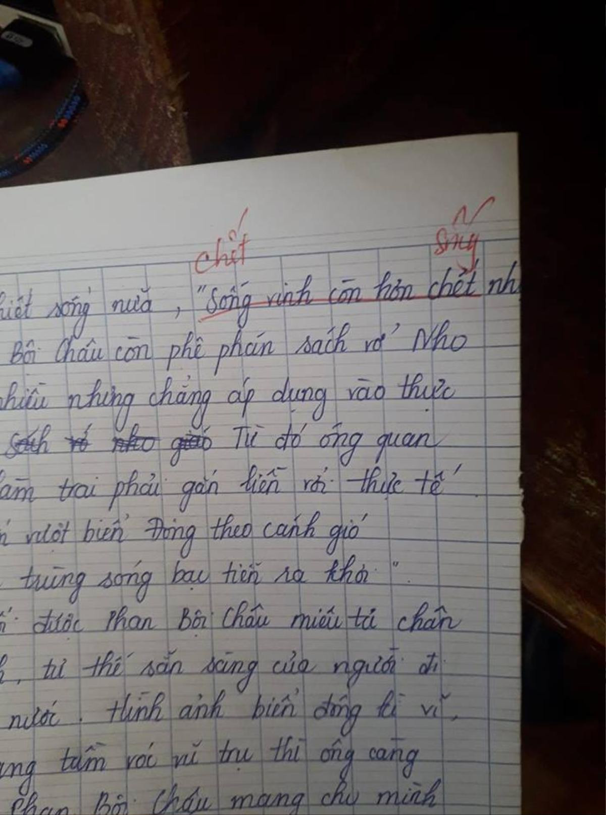 Chết cười với học sinh não cá muốn vận thành ngữ vào viết Văn nhưng không thuộc lại còn sáng tạo ra triết lý mới Ảnh 1