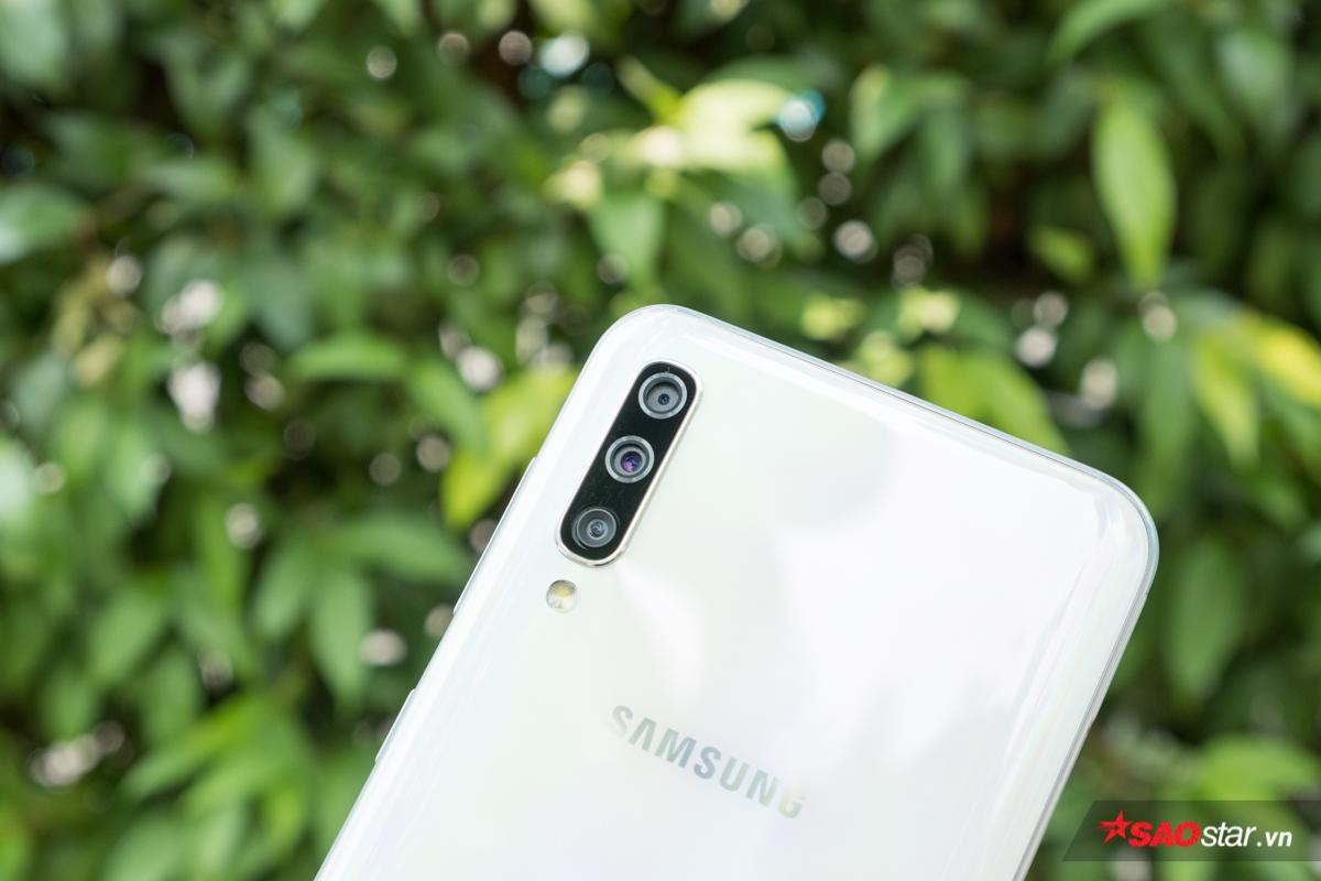 Mở hộp Samsung Galaxy A50: Smartphone tầm trung nhưng trang bị nhiều tính năng cao cấp! Ảnh 6