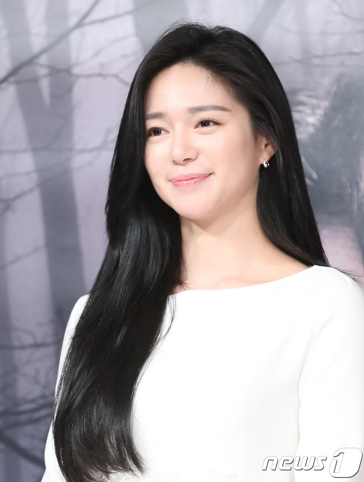 Sau 'Hoàng hậu cuối cùng', Lee Elijah cùng Kim Dong Joon (ZE:A) tham gia phim của Shin Min Ah - Lee Jung Jae Ảnh 2