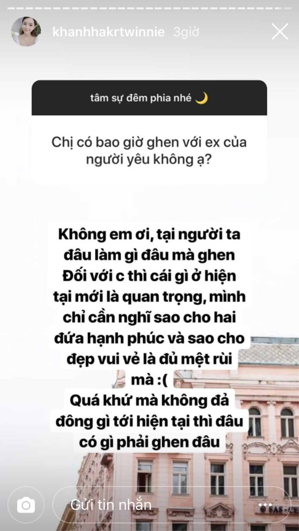 Fan hỏi ‘Có bao giờ ghen với ex của người yêu không’ và bạn gái Phan Hoàng đã trả lời như thế này Ảnh 3