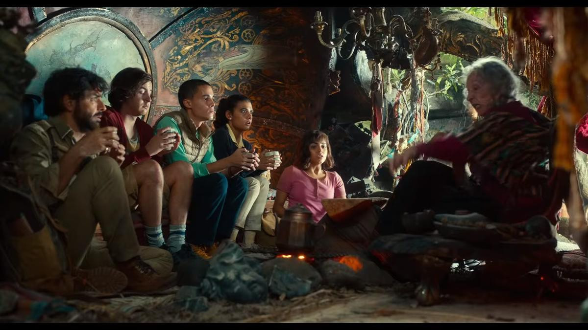 'Dora and the Lost City of Gold' tung trailer: Bước nhảy vọt trong sự nghiệp của Isabela Moner? Ảnh 17