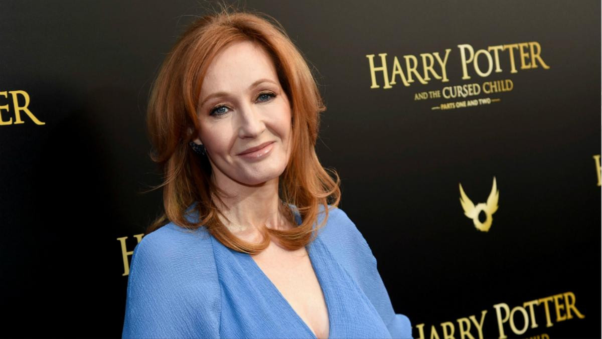 J.K. Rowling và sở thích 'chém gió' về Harry Potter: Cố quá thì thành quá cố! Ảnh 5