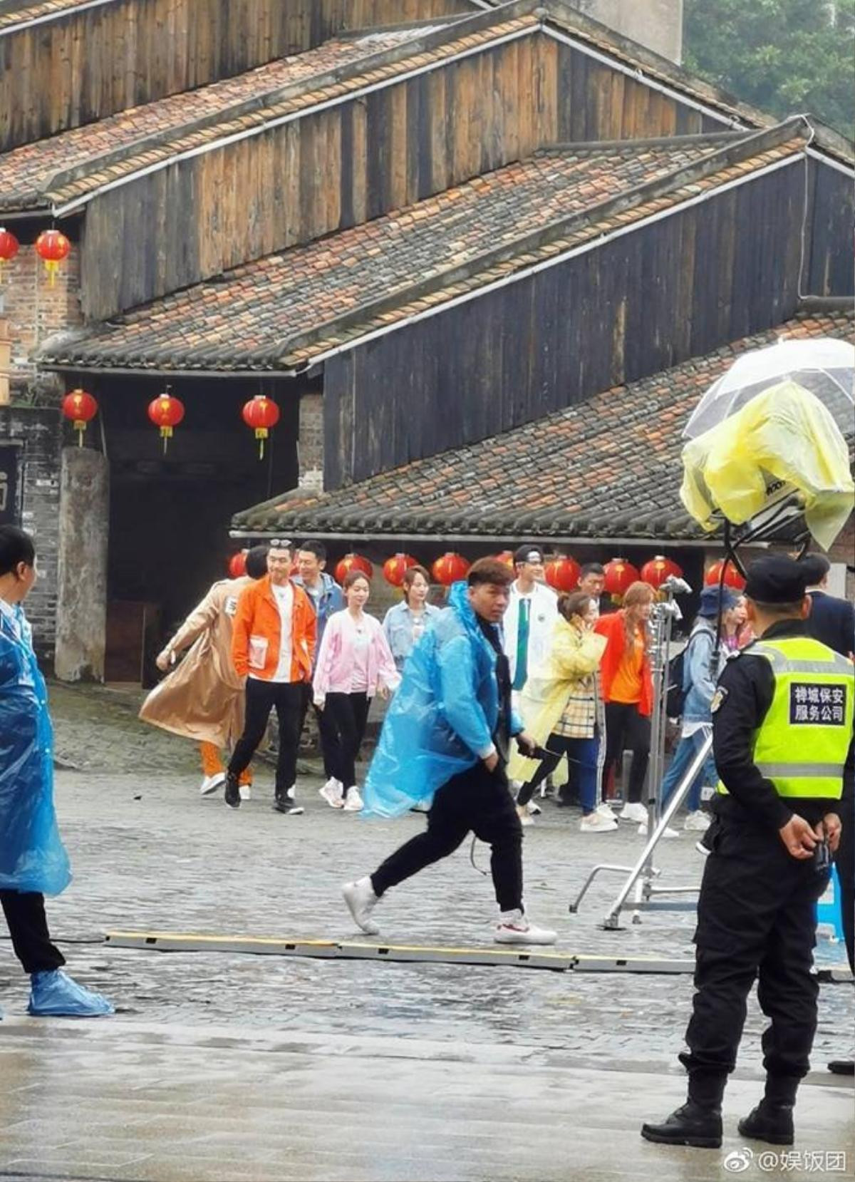 Xa Thi Mạn, Ngô Cẩn Ngôn và Trương Gia Nghê tái ngộ, quyết đấu với Angelababy Ảnh 17