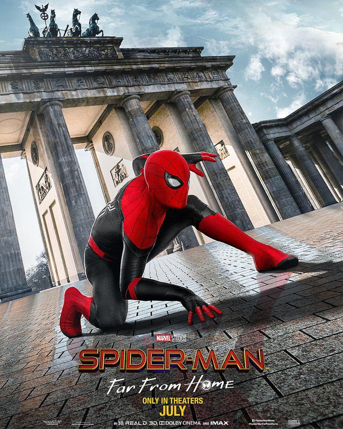 'Spider-Man: Far From Home' tung 3 poster mới: Người Nhện đang ở xa nhà thật sự! Ảnh 2