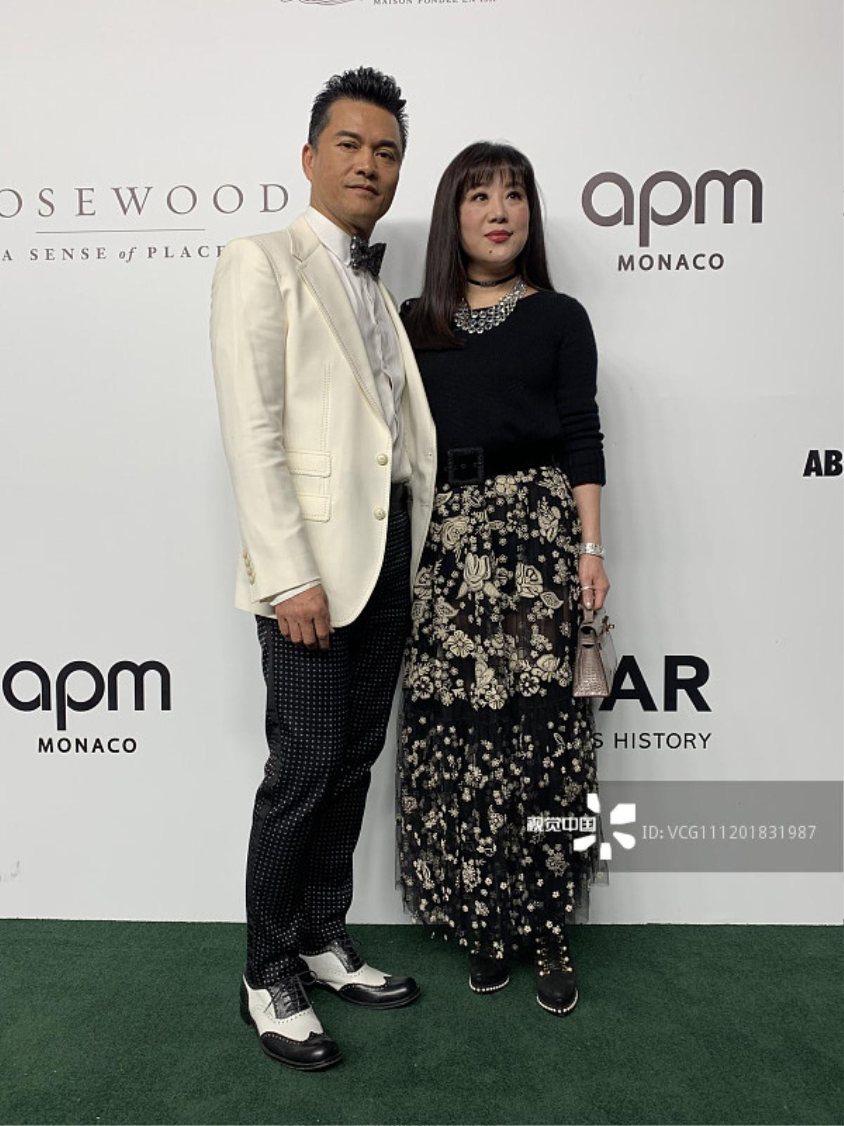 Ha Ji Won, Choi Jin Hyuk cùng Chân Tử Đan - Lay (EXO) tham dự 'amfAR Gala Hong Kong 2019' Ảnh 23