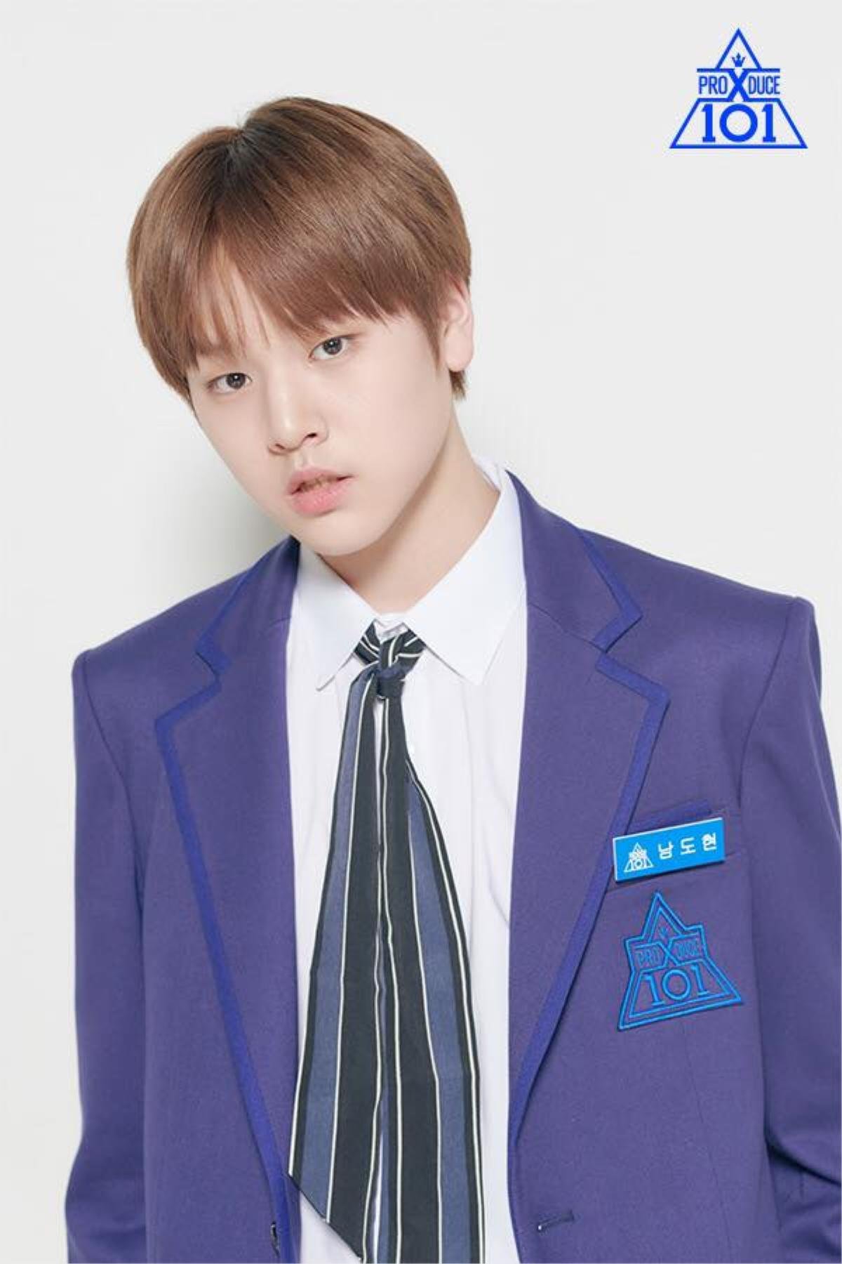 PRODUCE X 101: Xuất hiện hàng loạt thí sinh điển trai 'siêu cuốn hút' đến từ 'vườn hoa' SM Ảnh 9