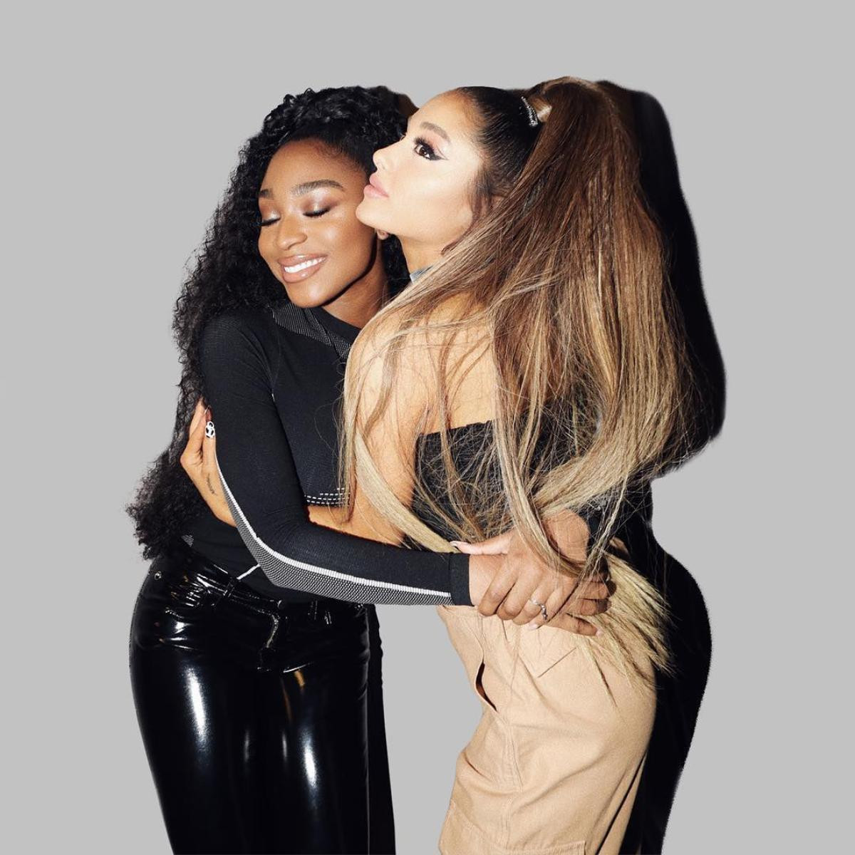 Sân khấu Sweetener World Tour: Có một ca khúc chưa từng công bố vừa được Ariana Grande trình diễn Ảnh 4