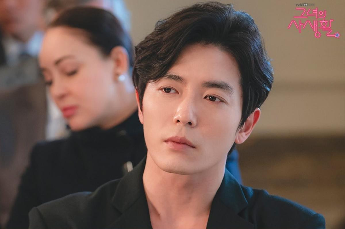 'Her Private Life': Park Min Young hóa nữ sinh trẻ đẹp, đối đầu với Kim Jae Wook vì ONE Ảnh 2