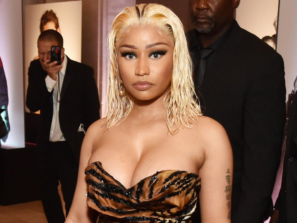 Hùng hổ đòi 'tố' Grammy, Nicki Minaj lại im re lùm xùm ngày lên sóng Ảnh 2