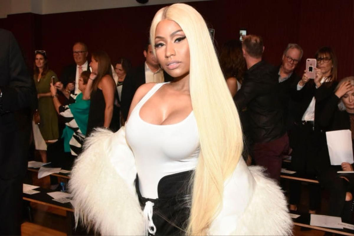 Hùng hổ đòi 'tố' Grammy, Nicki Minaj lại im re lùm xùm ngày lên sóng Ảnh 3