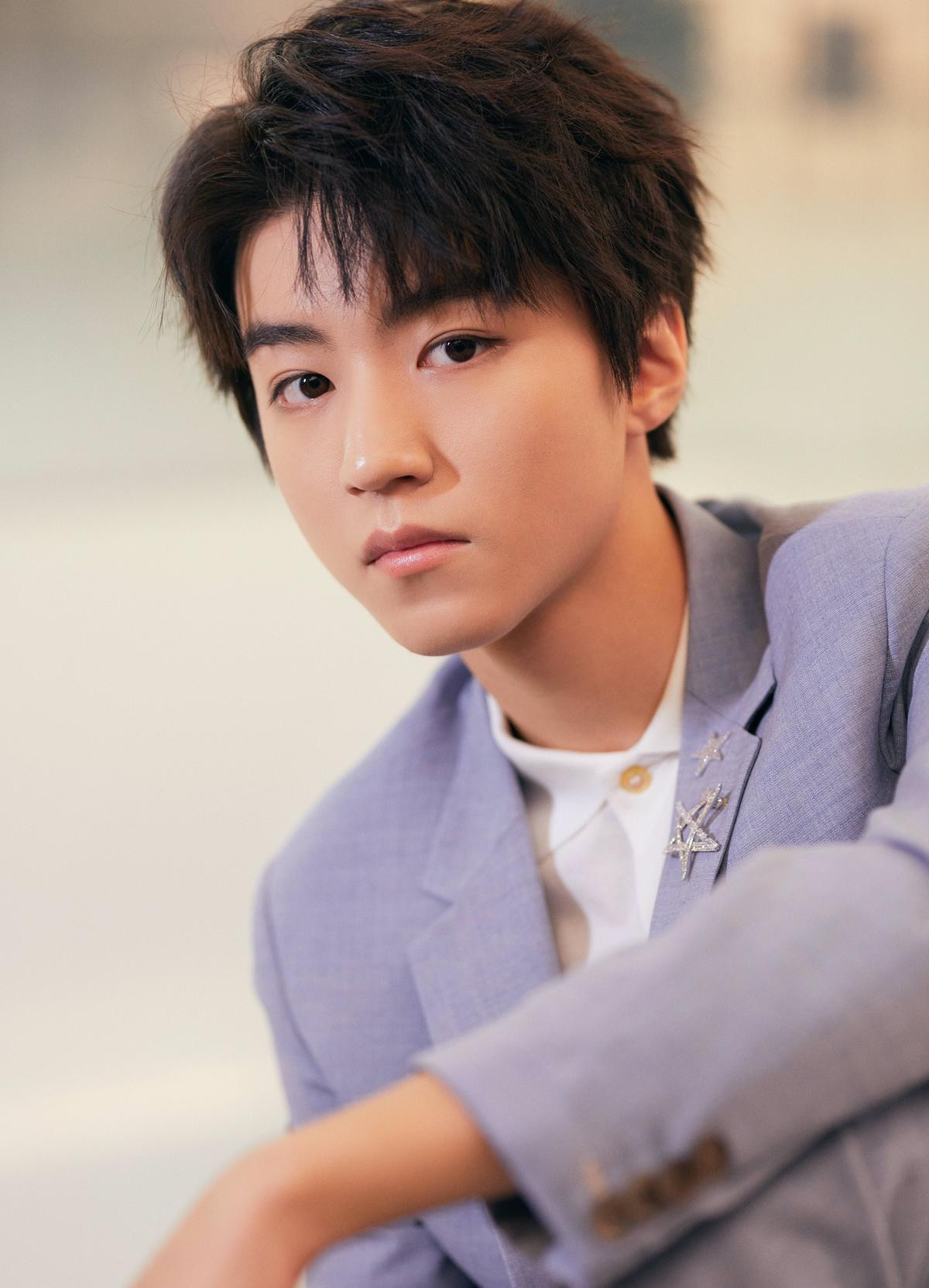 Rung cảm trước ba nam thần vạn người mê của TFBOYS: Lịch lãm, thuần khiết và đáng yêu Ảnh 11