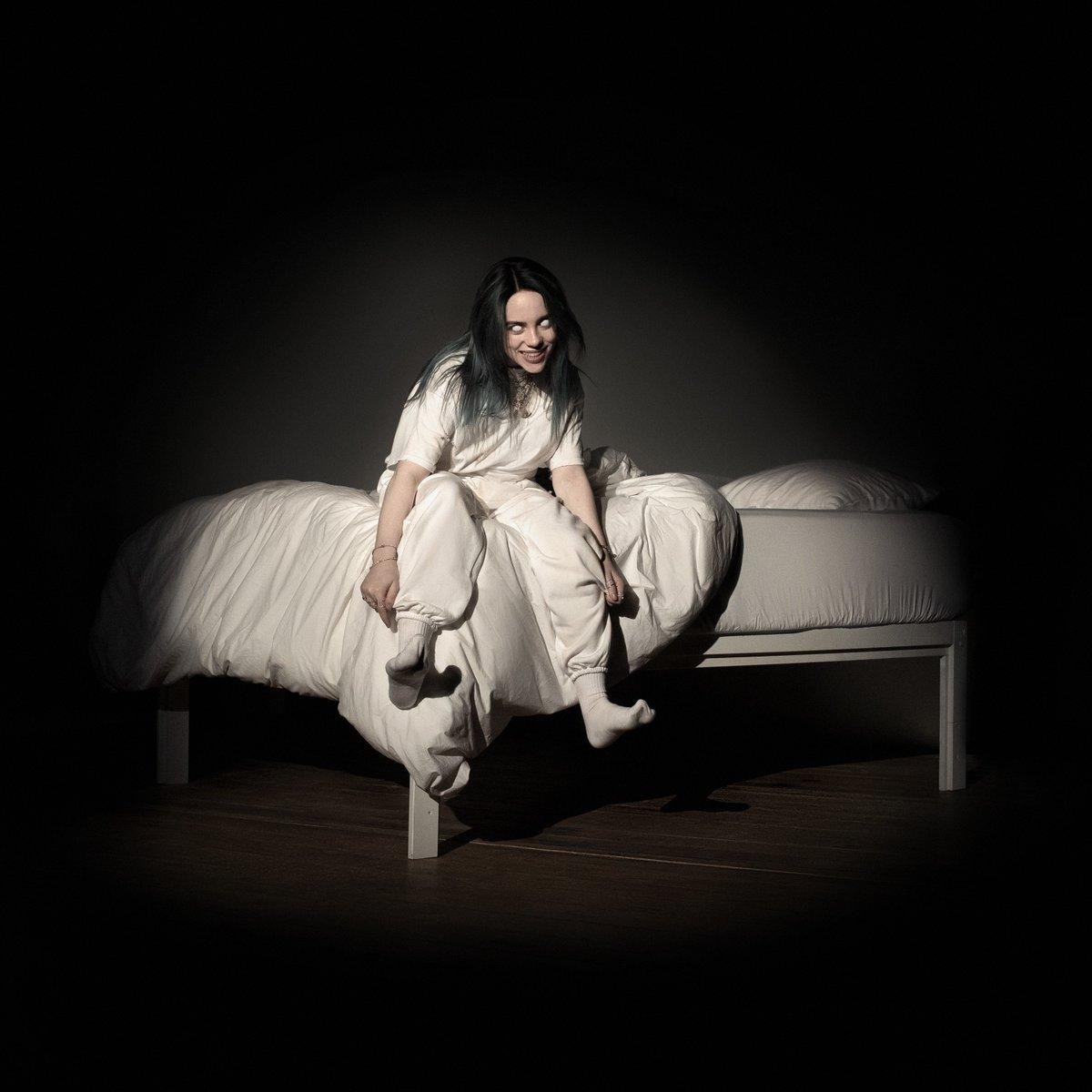 Lên kệ chưa đến 12 tiếng, album đầu tay của Billie Eilish xác lập kỉ lục lớn: Đoán xem? Ảnh 1