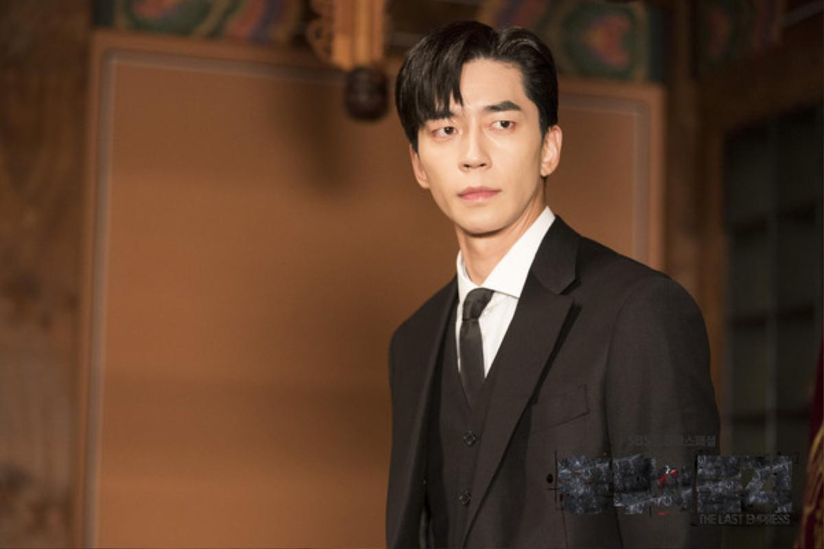 'Hoàng đế' Shin Sung Rok đóng phim giả tưởng hài-lãng mạn, Go Jun Hee từ chối vì tin đồn liên quan tới Seungri Ảnh 1