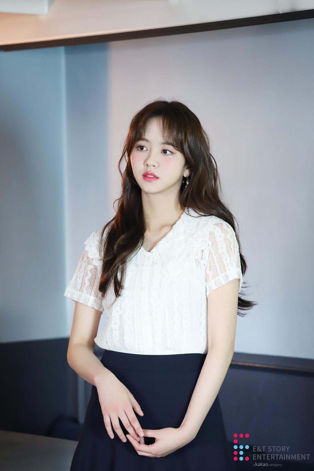 Kim So Hyun đóng vai kỹ nữ trong phim của đạo diễn 'Mây họa ánh trăng' Ảnh 6