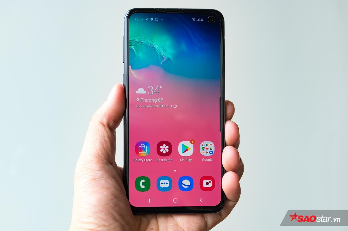 Trên tay Samsung Galaxy S10e: Thiết kế trẻ trung, nhiều tính năng mạnh mẽ! Ảnh 4