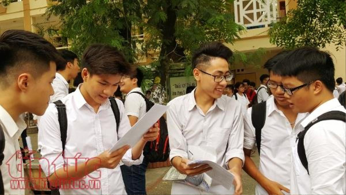 Kỳ thi THPT quốc gia 2019: Không nên 'tham' nguyện vọng Ảnh 1