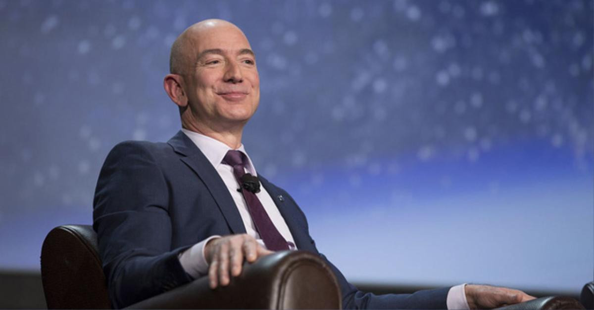 Thói quen viết email ngắn gọn đến 'ngỡ ngàng' của Jeff Bezos: Chỉ với 2-3 từ cũng khiến người 'toát mồ hôi, người thì nể vài phần! Ảnh 1