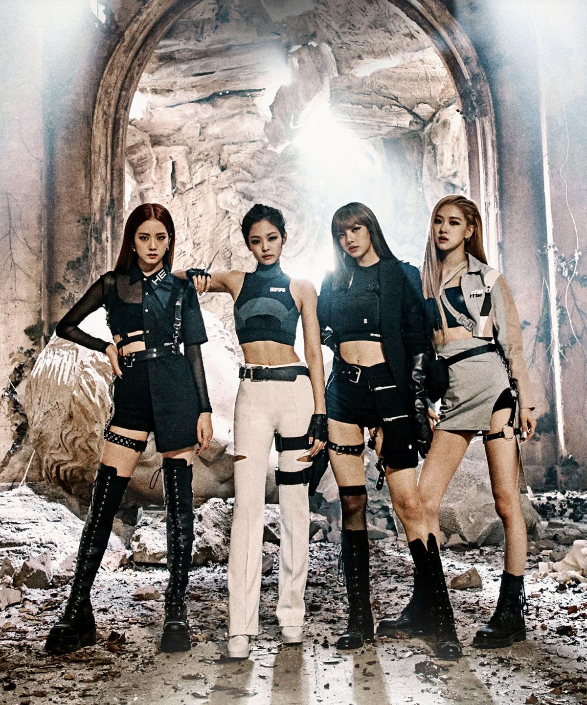 BlackPink bật khóc nói lời tạm biệt người hâm mộ ngay ở sân khấu thứ 2 của 'Kill This Love' Ảnh 5