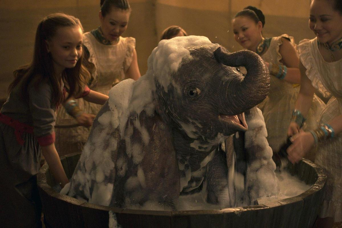 'Dumbo': Những thay đổi so với hoạt hình khiến bản live-action thêm phần ý nghĩa và nhân văn Ảnh 5