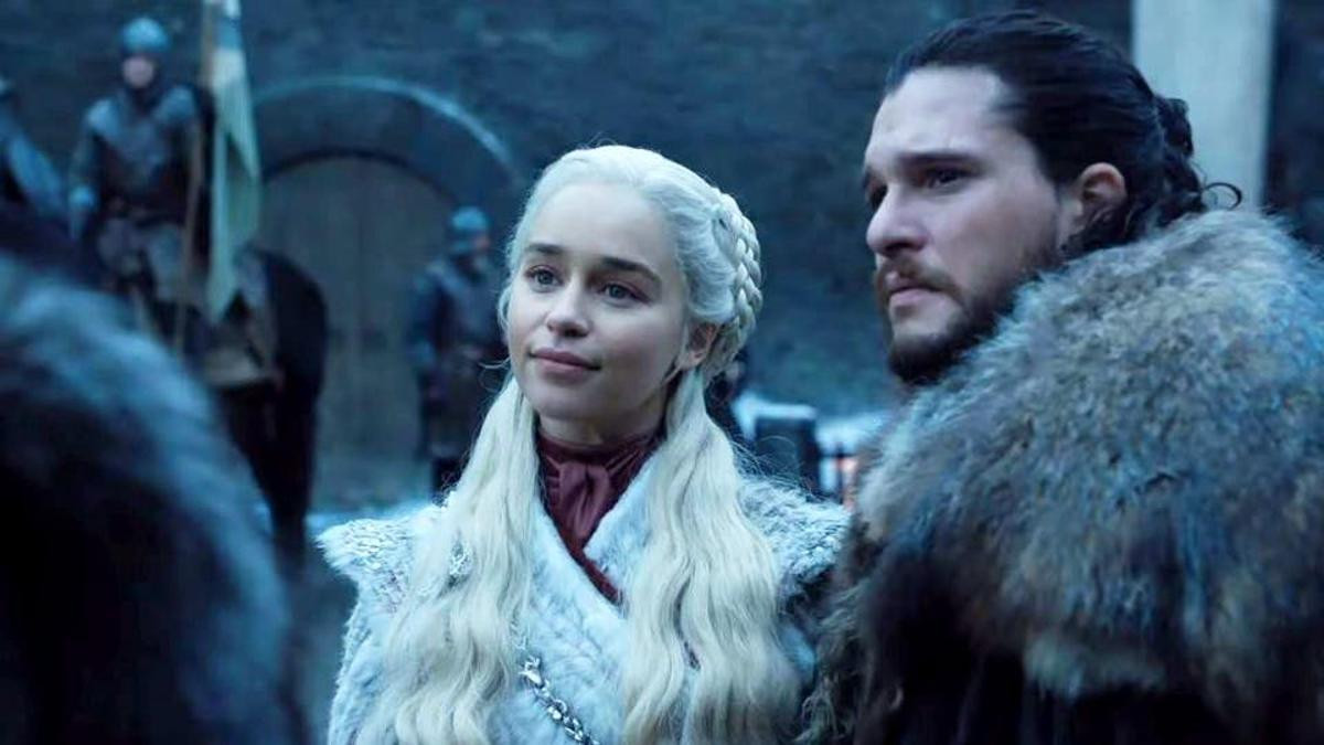 ‘Mẹ Rồng’ tiết lộ: Daenerys Targaryen sẽ phải cố lấy lòng chị em nhà Stark trong 'Game of Thrones Season 8' Ảnh 9