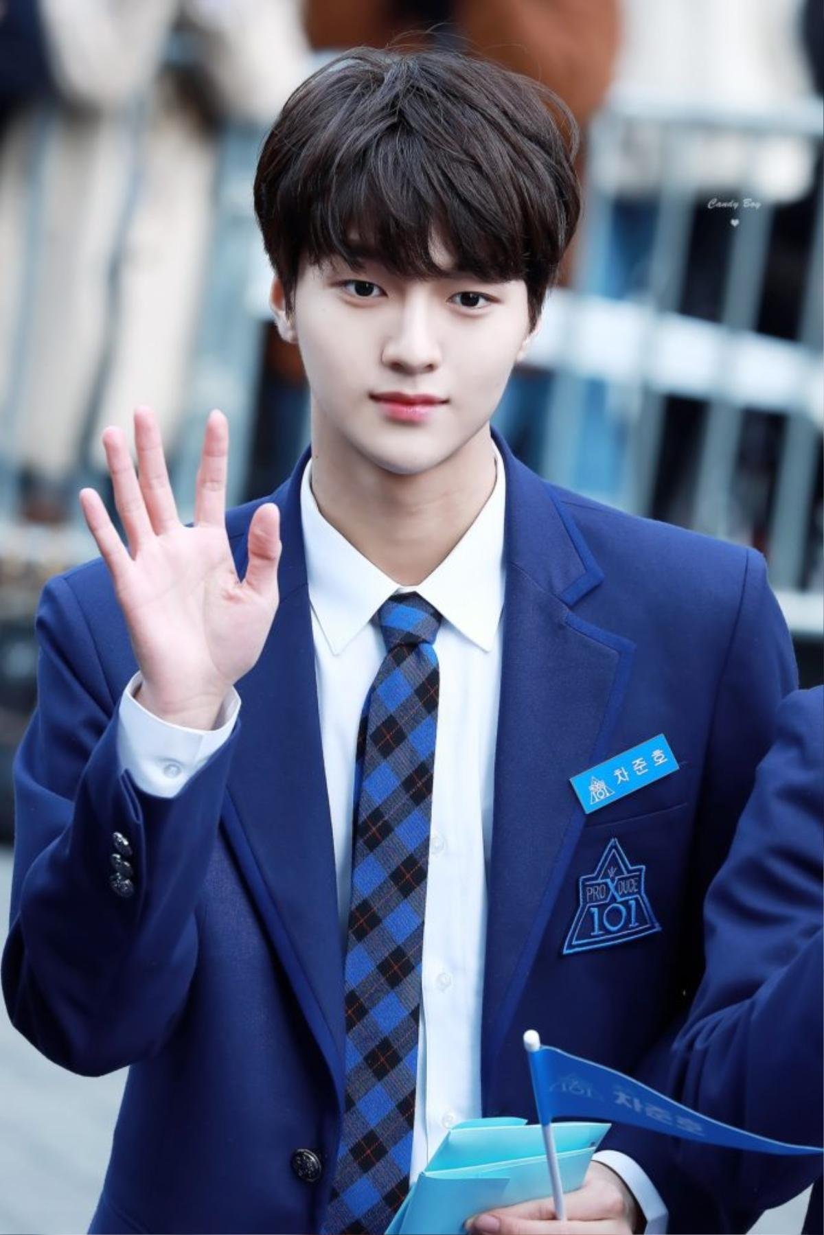 'Center con nít' của PRODUCE X 101 gây tranh cãi vì chọn team quá mạnh: Không phải lần đầu tiên! Ảnh 3