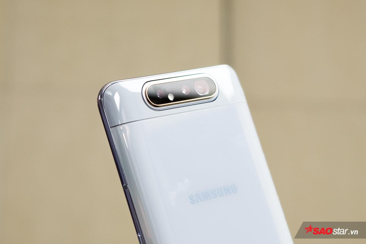 Trên tay nhanh Samsung Galaxy A80: Camera 'xoay lật' 180 độ và màn hình chất chưa từng có! Ảnh 6