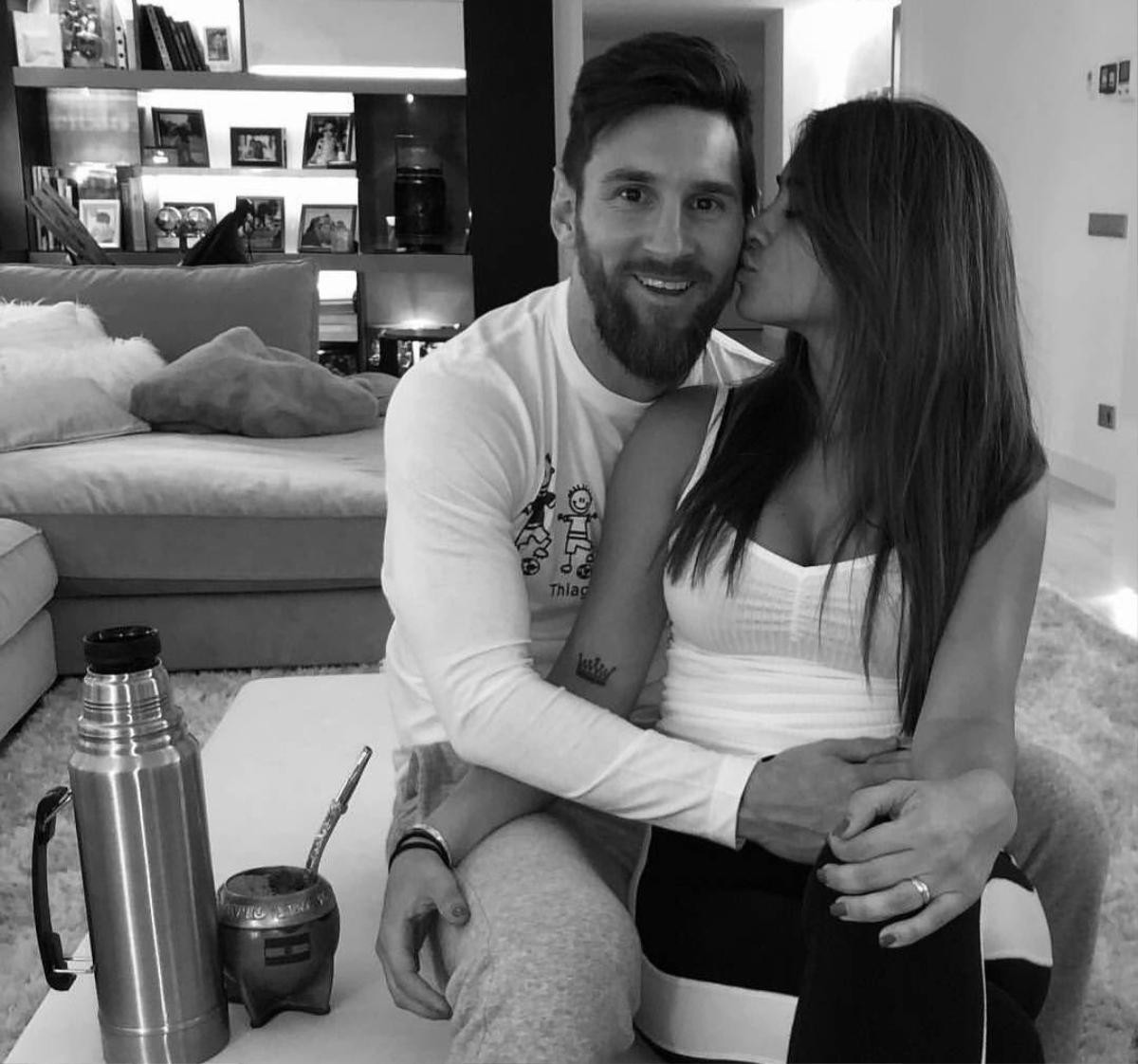 Messi, Beckham và những sao triệu đô nổi tiếng 'sợ' vợ Ảnh 1