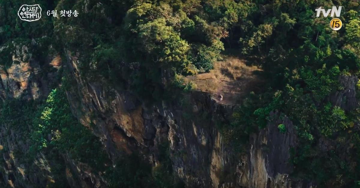 Siêu bom tấn 'Arthdal Chronicles' của Song Joong Ki, Kim Ji Won và Jang Dong Gun tung teaser chất đến 'nghẹt thở' Ảnh 2