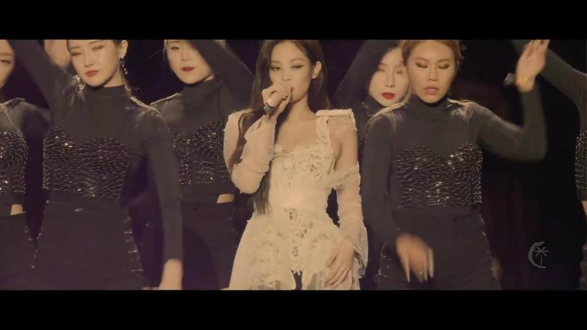 'Siêu sân khấu Coachella 2019' của BlackPink mà bạn trông chờ: Hát 'hụt hơi' phần đầu nhưng càng về sau càng sung! Ảnh 1