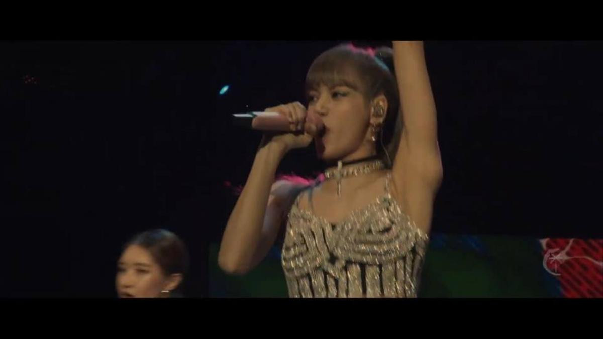 'Siêu sân khấu Coachella 2019' của BlackPink mà bạn trông chờ: Hát 'hụt hơi' phần đầu nhưng càng về sau càng sung! Ảnh 4