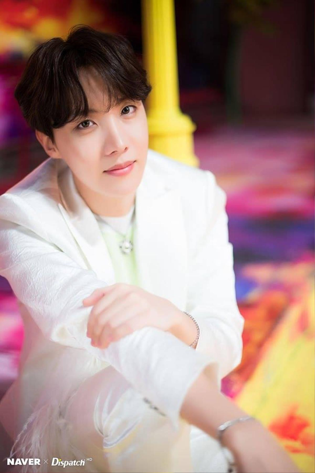 Vượt G-Dragon, J-Hope (BTS) trở thành nghệ sĩ KPop solo đạt nhiều người theo dõi nhất trên trang nhạc uy tín thế giới Ảnh 5