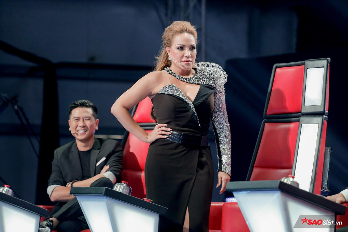 The Voice 2019: Chưa phát sóng đã 'sốt xình xịch' vì loạt khoảnh khắc 'triệu view' của dàn HLV quyền lực Ảnh 6