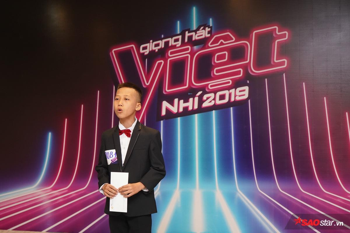 Casting The Voice Kids 2019 tại Đà Nẵng: 'Biển' tài năng nhí khiến HLV Hồ Hoài Anh 'choáng ngợp' Ảnh 10