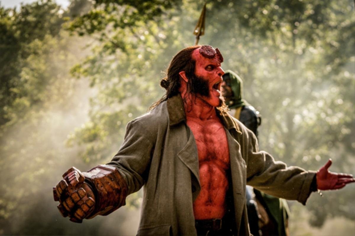 Khán giả Việt nói gì về bộ phim quỷ đỏ địa ngục 'Hellboy'? Ảnh 3