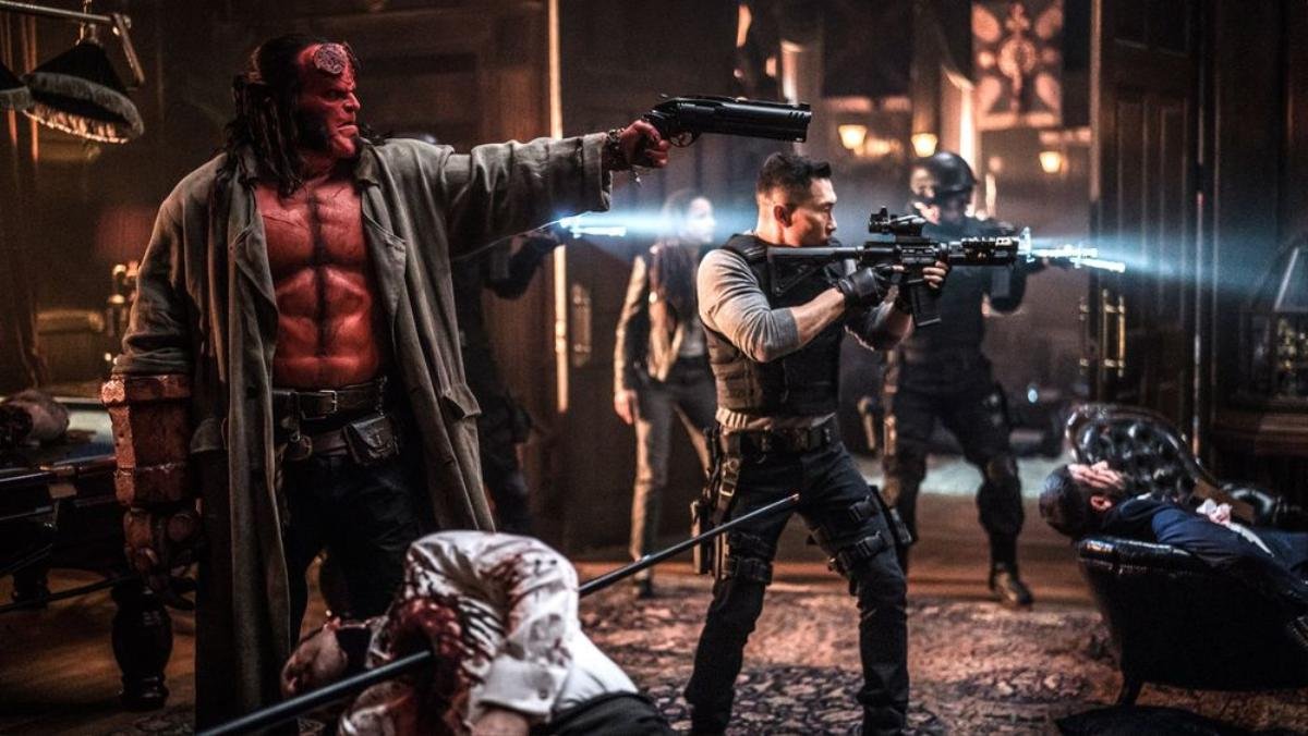 Khán giả Việt nói gì về bộ phim quỷ đỏ địa ngục 'Hellboy'? Ảnh 4