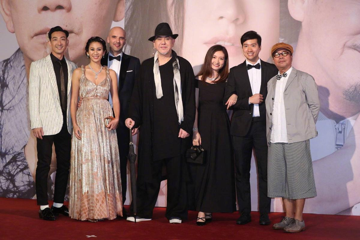 Thảm đỏ 'Oscar Hong Kong 2019': Song Hye Kyo đọ sắc với Hồ Định Hân, Thái Trác Nghiên Ảnh 40