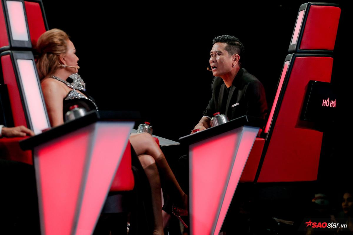 Kalyn Khánh Linh - ‘Chiếc váy đỏ' bừng cháy mãnh liệt trên sân khấu Giấu mặt The Voice 2019 Ảnh 3