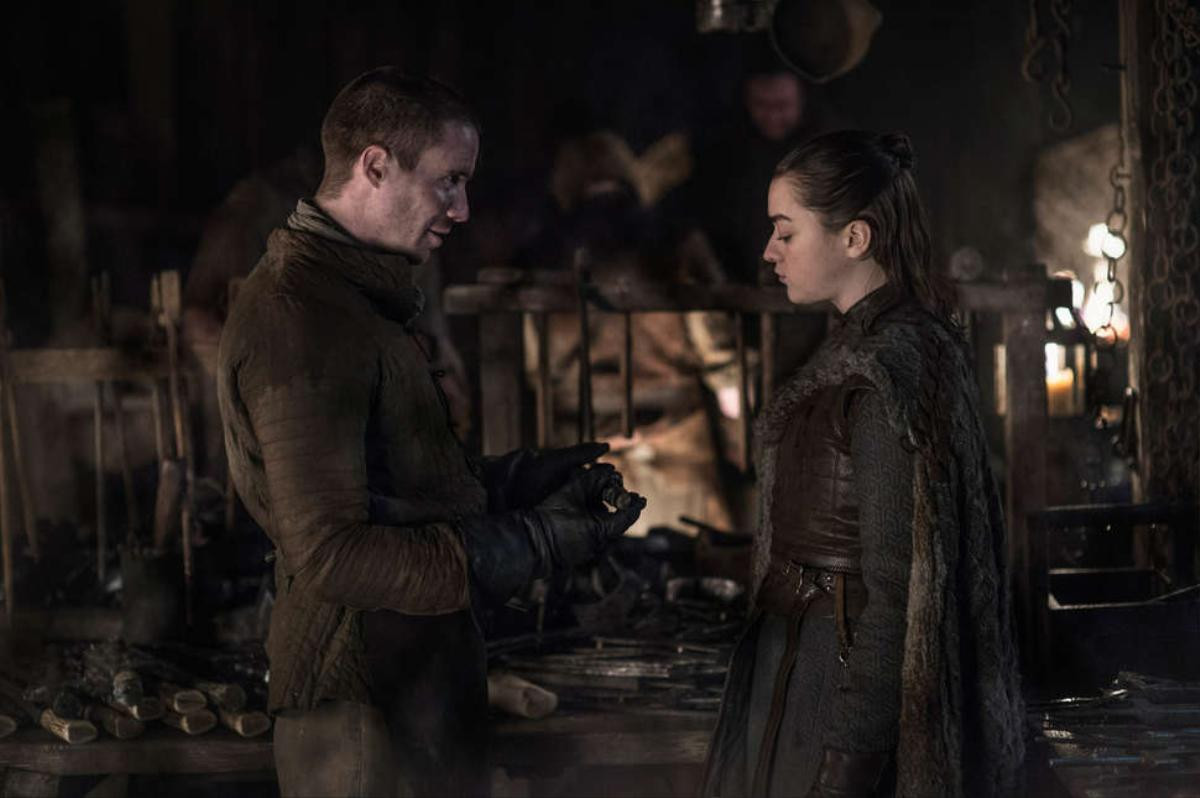 Tập 1 'Trò chơi vương quyền - Game of Thrones' mùa 8: Arya đến cùng là muốn Gendry chế tác thứ gì? Ảnh 5