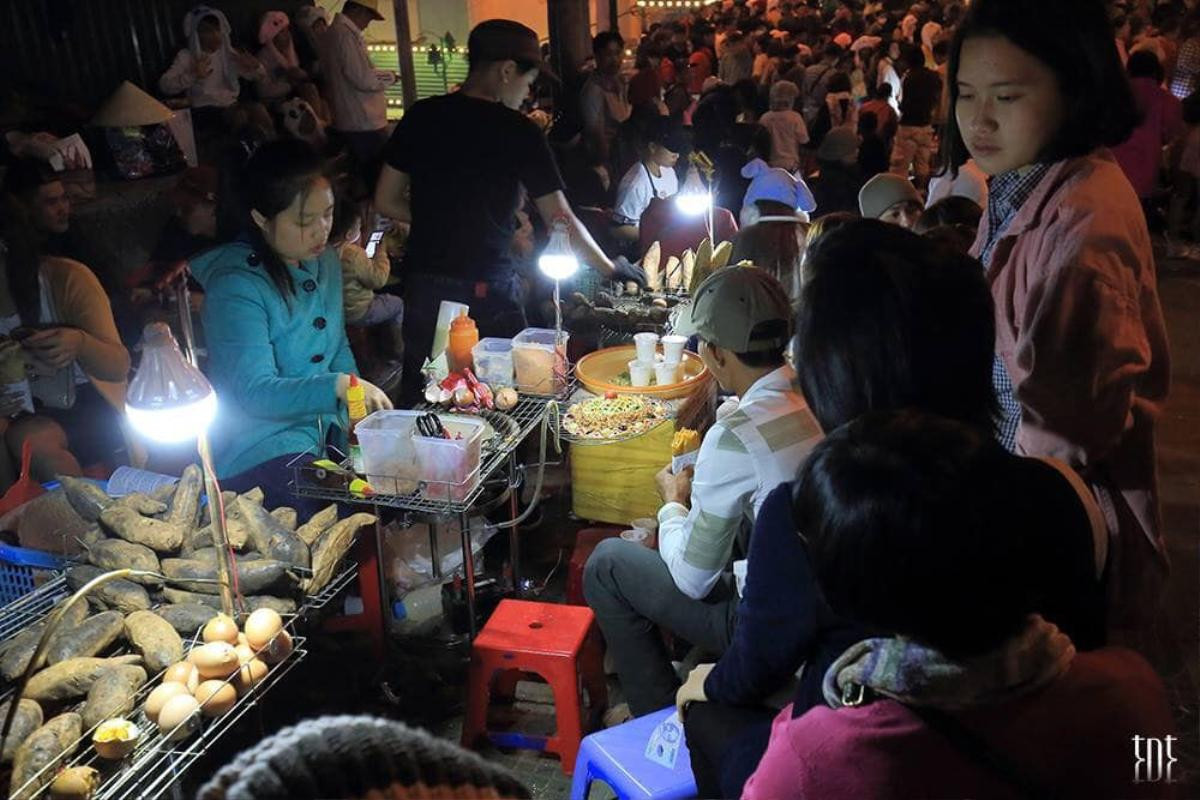 Đà Lạt 'ngộp thở' trước biển người ùn ùn kéo về nghỉ lễ, đường phố ngập rác Ảnh 5