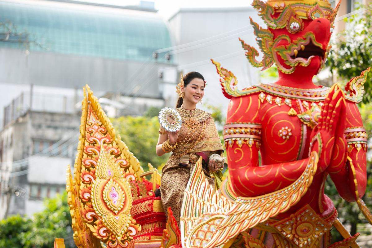 Baifern Pimchanok - nữ chính Friend Zone lại khiến fan nức nở vì nhan sắc cực phẩm, gương mặt không góc chết Ảnh 10