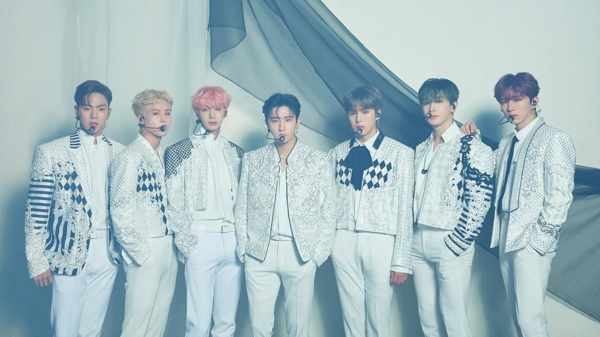 BXH World Album trên Billboard tuần này: #1 đã chịu đổi người, đàn em Monsta X vượt mặt anh lớn EXO Ảnh 3