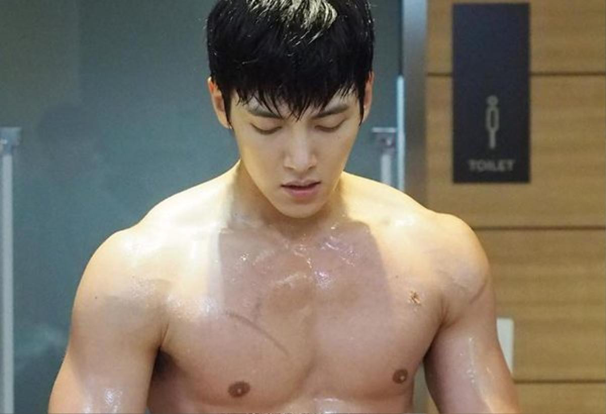 Ji Chang Wook sẽ trở lại màn ảnh với vai chính đầu tiên sau khi xuất ngũ vào 27/4 sắp tới? Ảnh 2