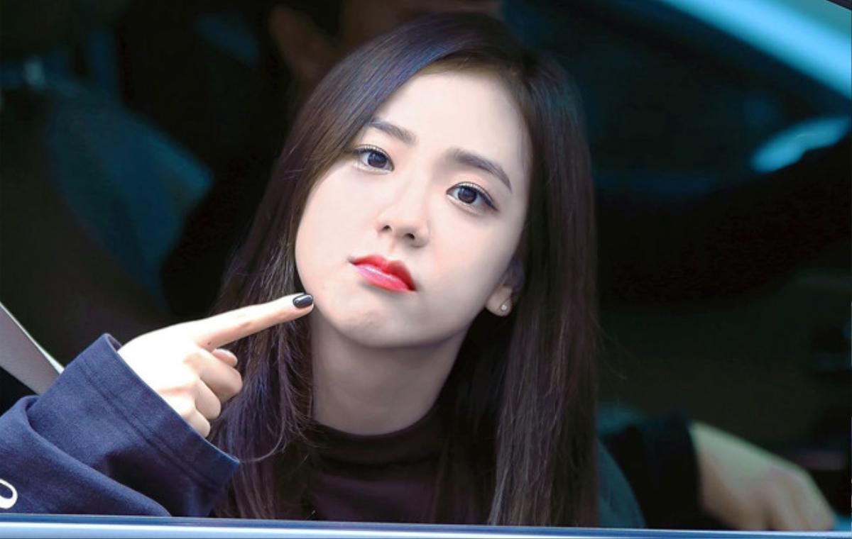 Fan rạo rực trước thông tin 'giọng ca vàng' Rosé sắp tách riêng để solo, Jisoo sẵn sàng từ bỏ cơ hội diễn xuất vì BLACK PINK! Ảnh 2